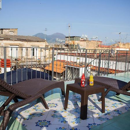 Bed Boutique Napoli Colors Hotel Exterior photo