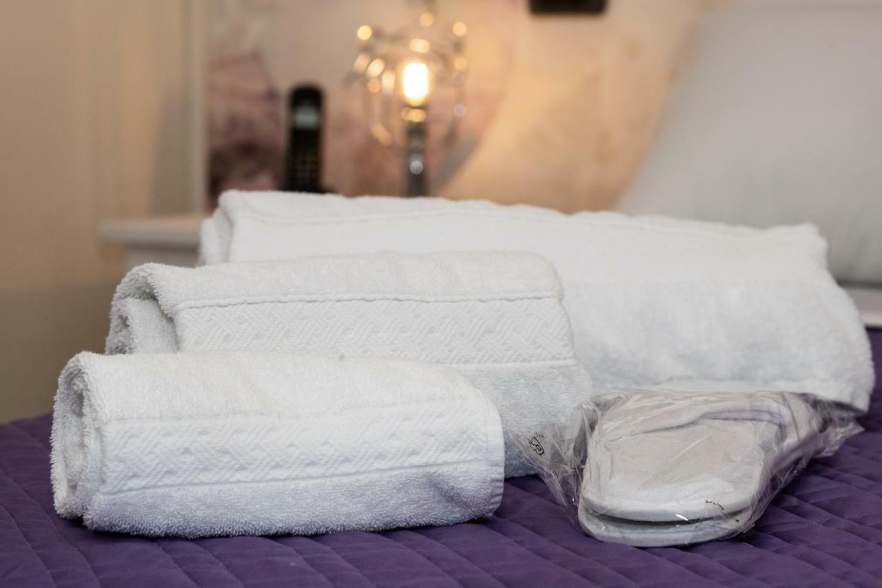 Bed Boutique Napoli Colors Hotel Exterior photo